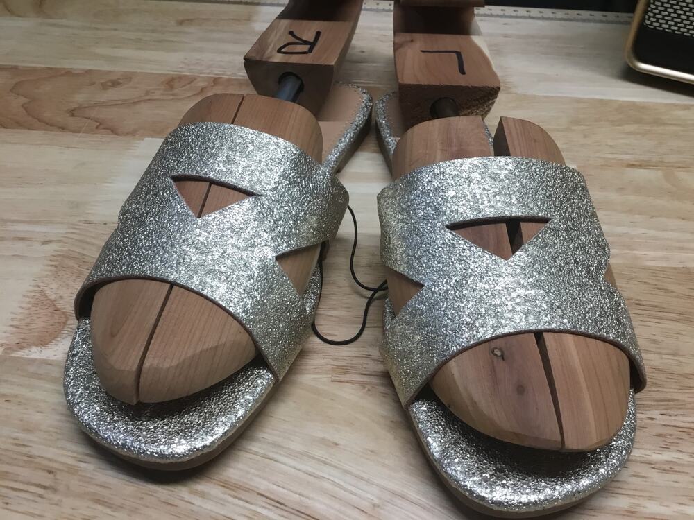 Olivia Miller Slide Sandal Womens 8 Silver Glitter Retro Slip On Open Toe Casual
